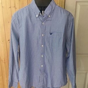 White and blue striped American eagle button up